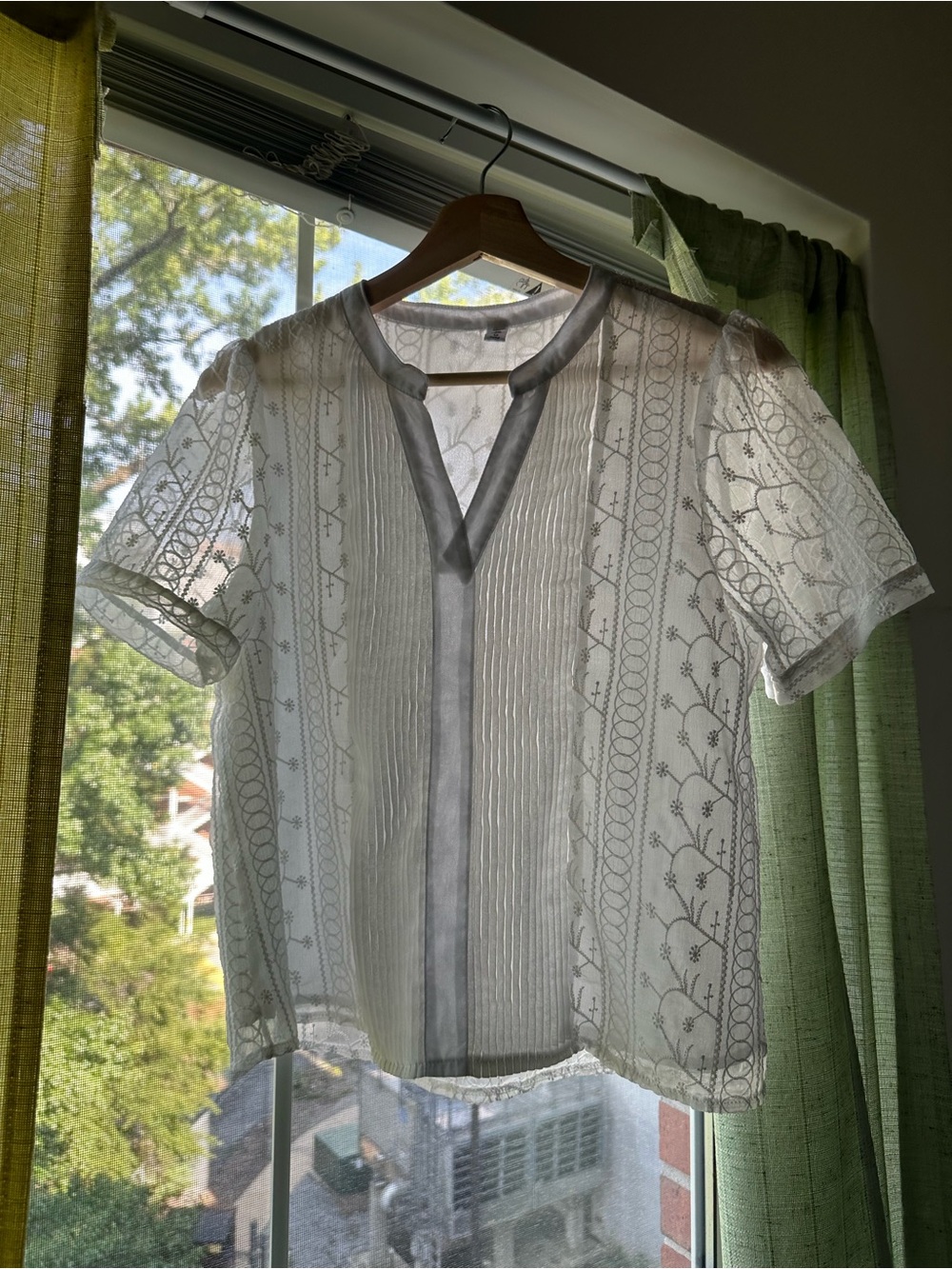 White Embroidered Lace Short-Sleeve Top